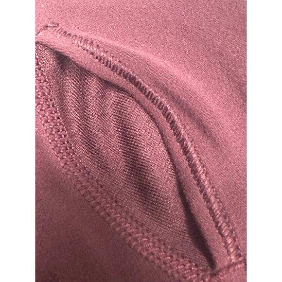 Lululemon Align Super High Rise Short 10" Inseam Cassis Wine Color sz 6 - Picture 7 of 8